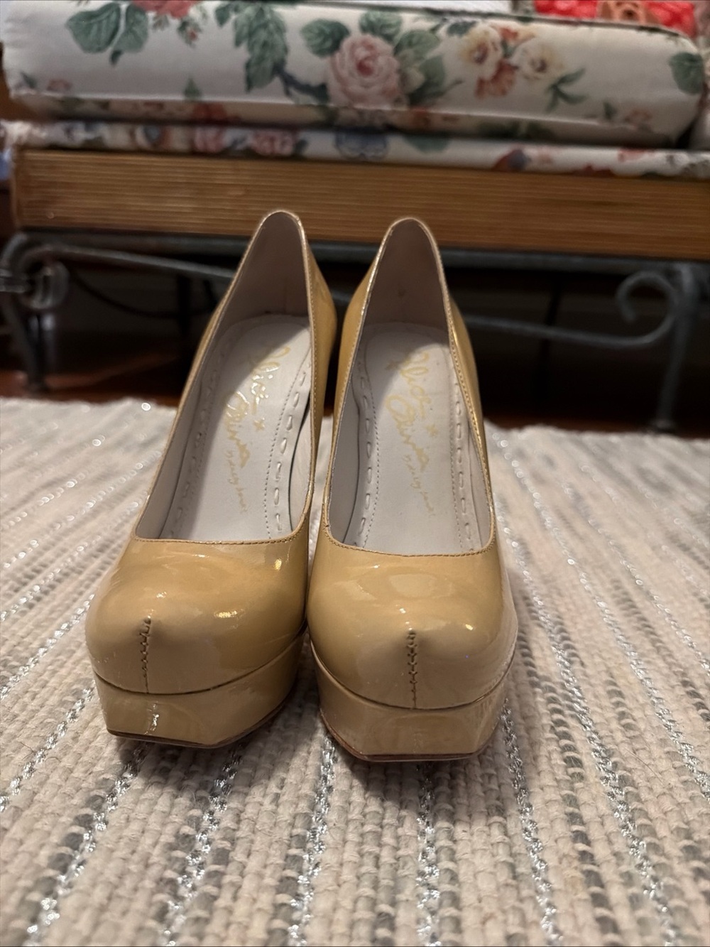 Alice + Olivia Nude Patent Platform Pumps